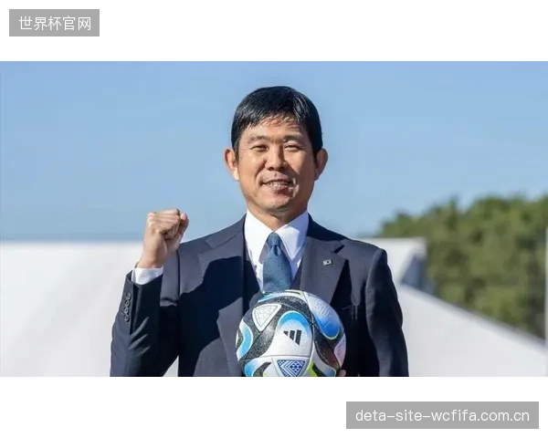 森保一注重打造整体防守体系，强调在攻防转换瞬间利用速度优势创造机会。